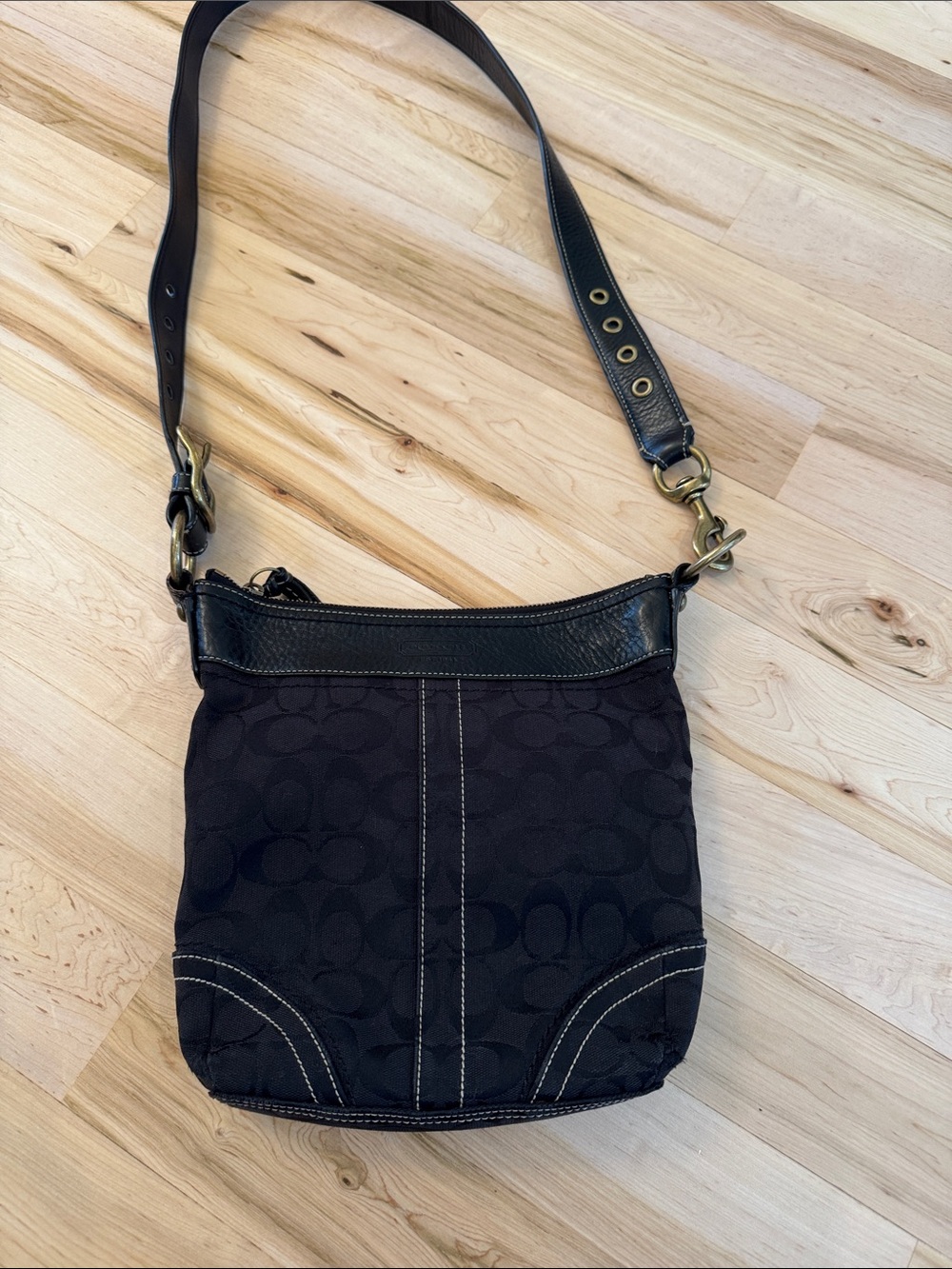 Coach 10403 Legacy Messenger Crossbody Signature C Canvas Shoulder Bag Purse
